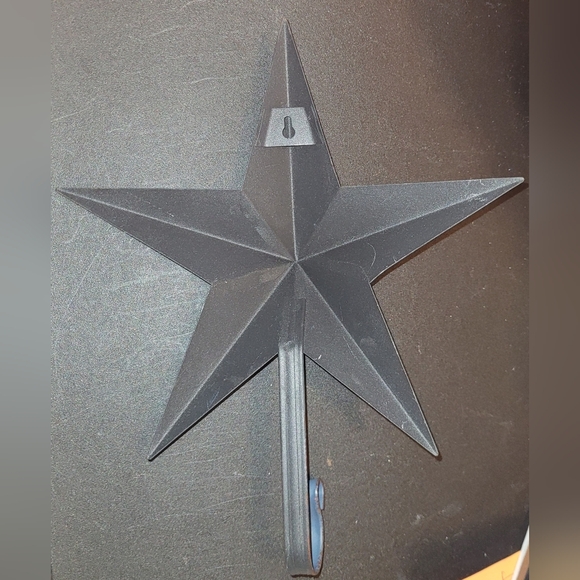 Rustic Wall Star Coat Hooks- Set of 2 - Picture 5 of 5